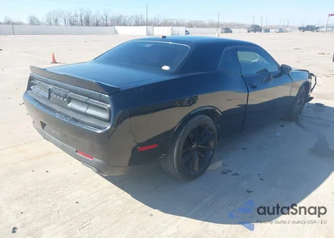 2021 Dodge Challenger R/T z USA, uszkodzony, nr VIN 2C3CDZBT7MH551643